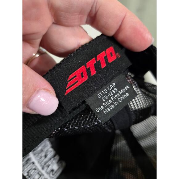 Carrie Underwood Black Snap Back Hat Embroidered Trucker Thick Letter Country - Picture 3 of 6